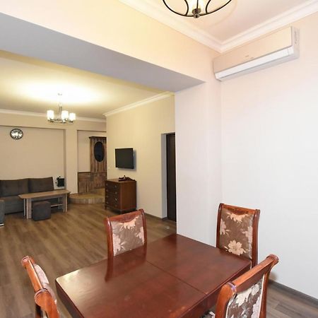 Yerevan Home Extérieur photo