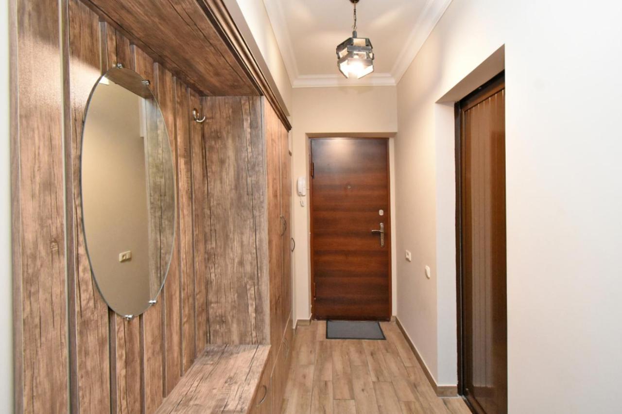Yerevan Home Extérieur photo