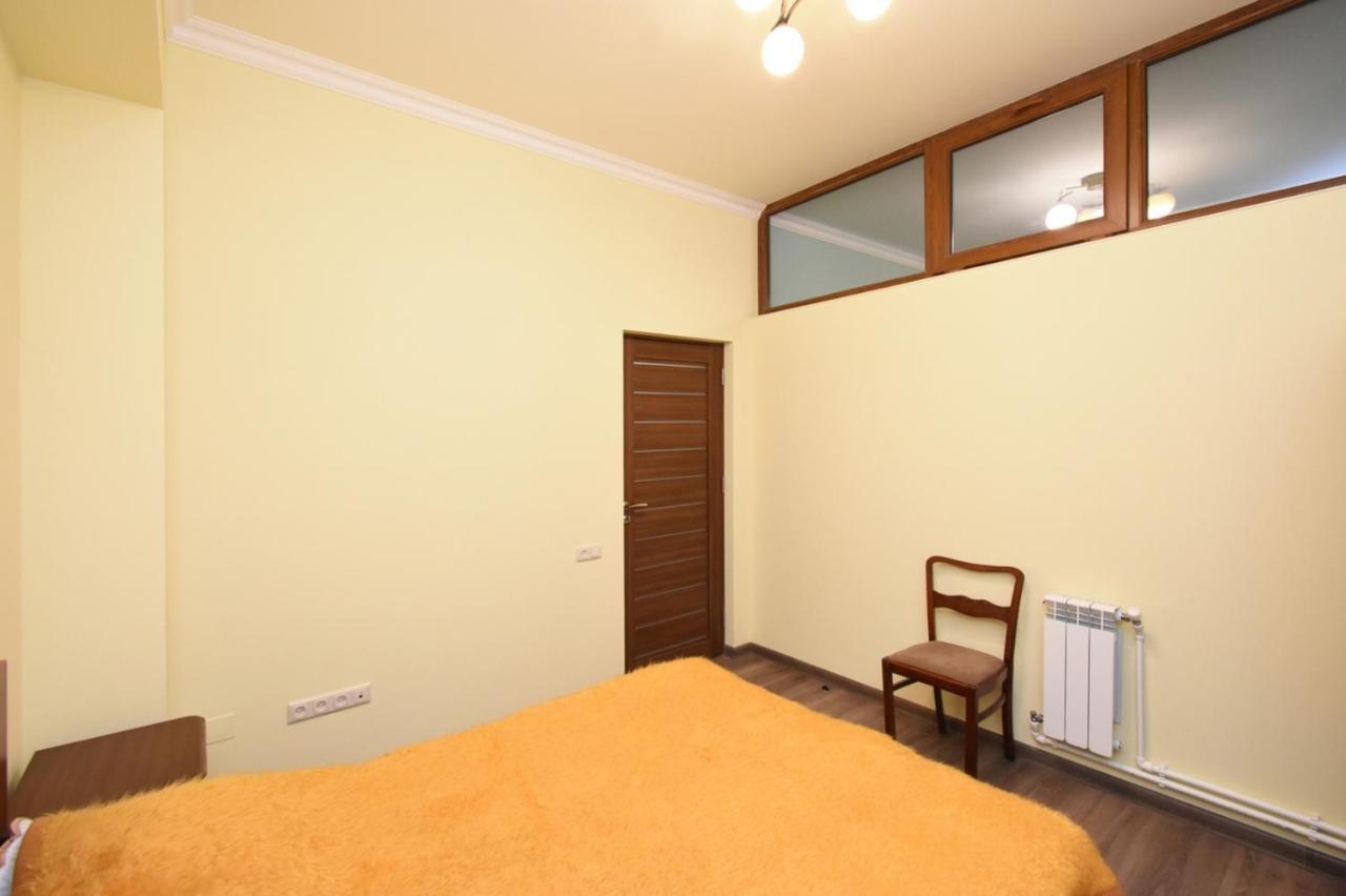 Yerevan Home Extérieur photo