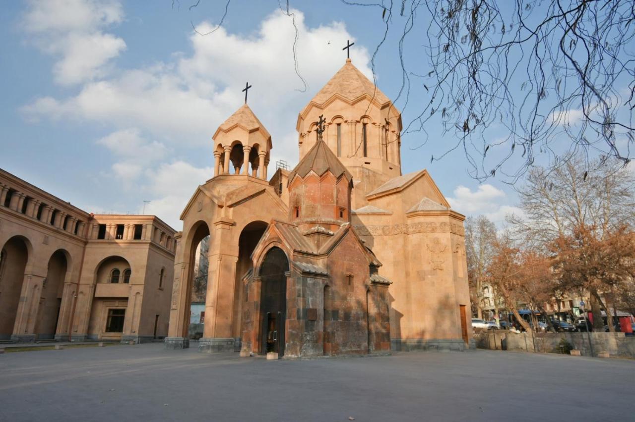 Yerevan Home Extérieur photo