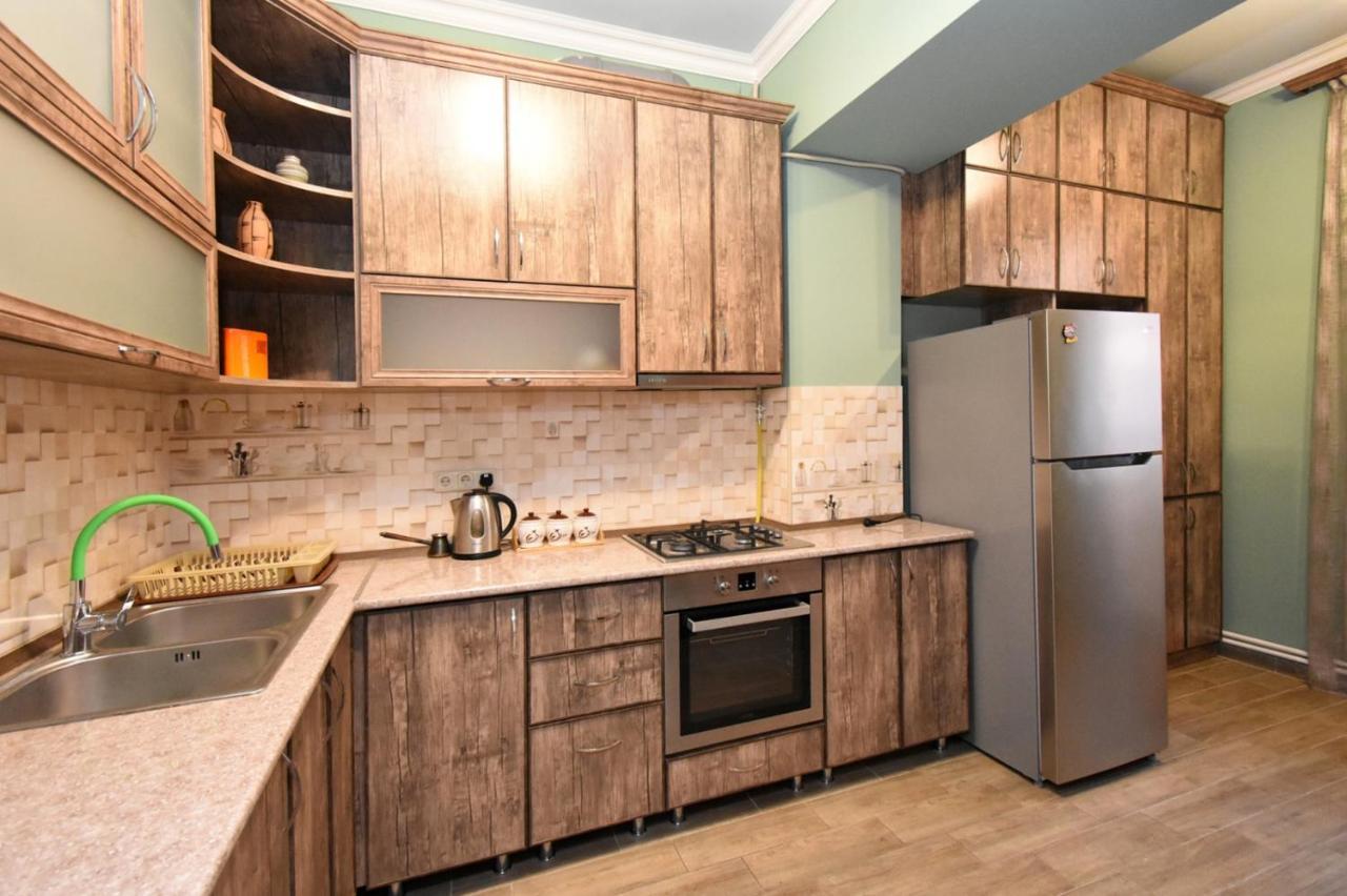 Yerevan Home Extérieur photo